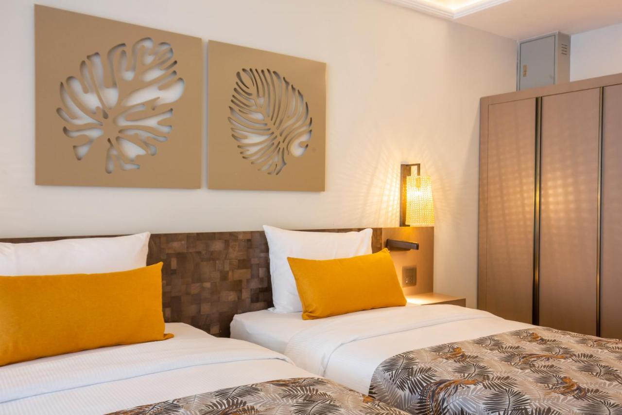 Woovo Phuket Kata Hotel Exterior photo