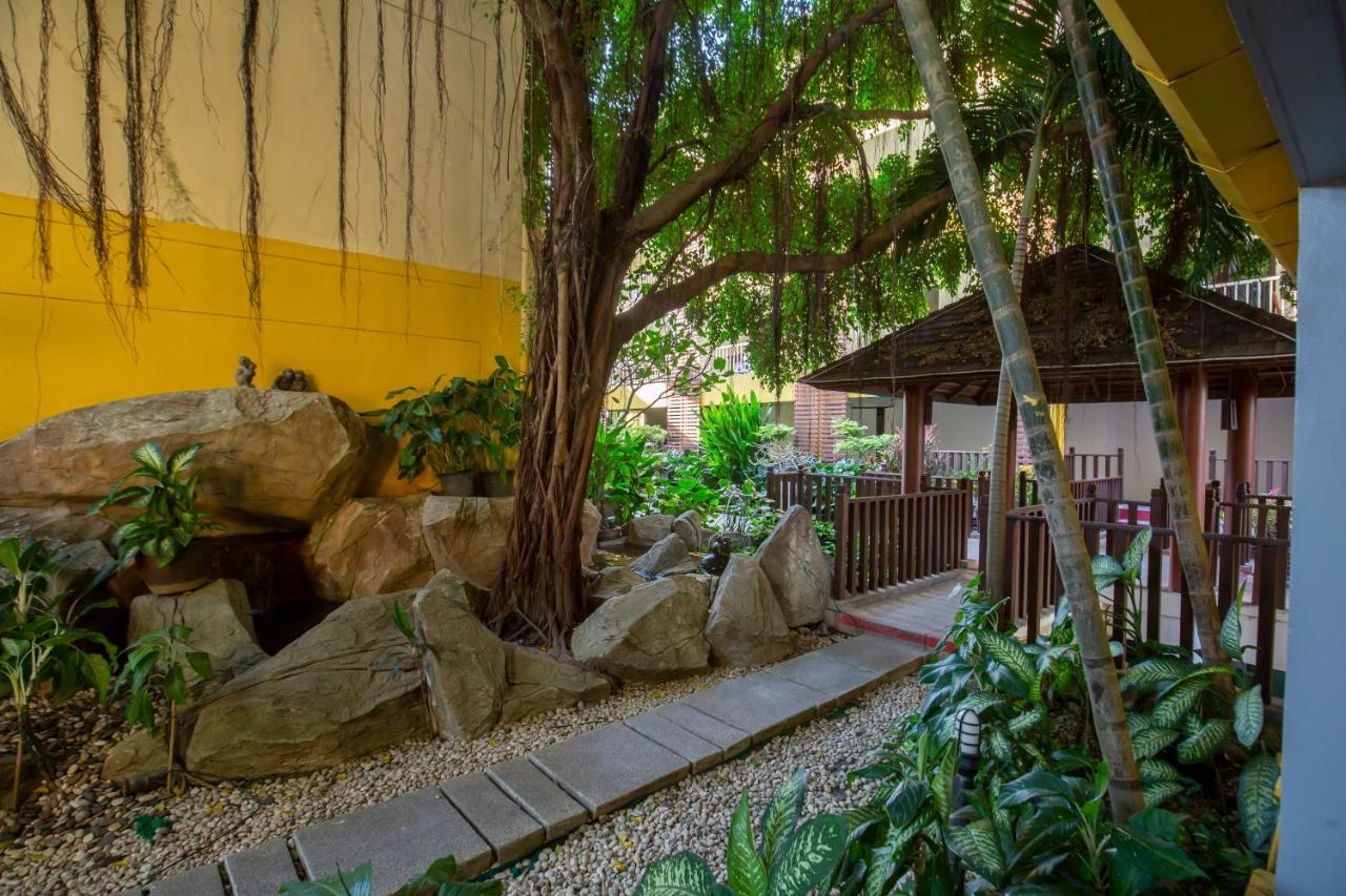 Woovo Phuket Kata Hotel Exterior photo